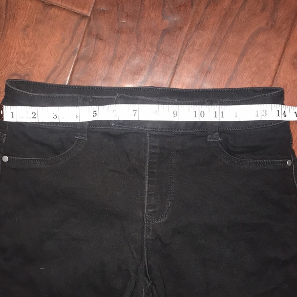 Women’s shorts Size 6 - Picture 4 of 5